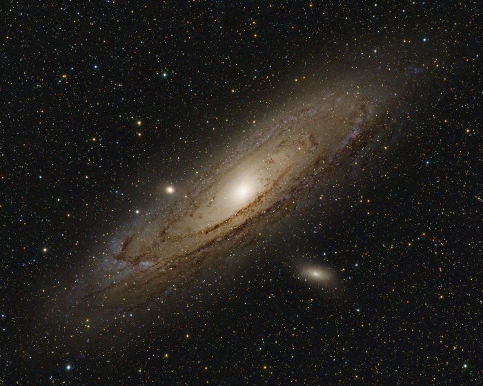 Andromeda-Galaxy_crop